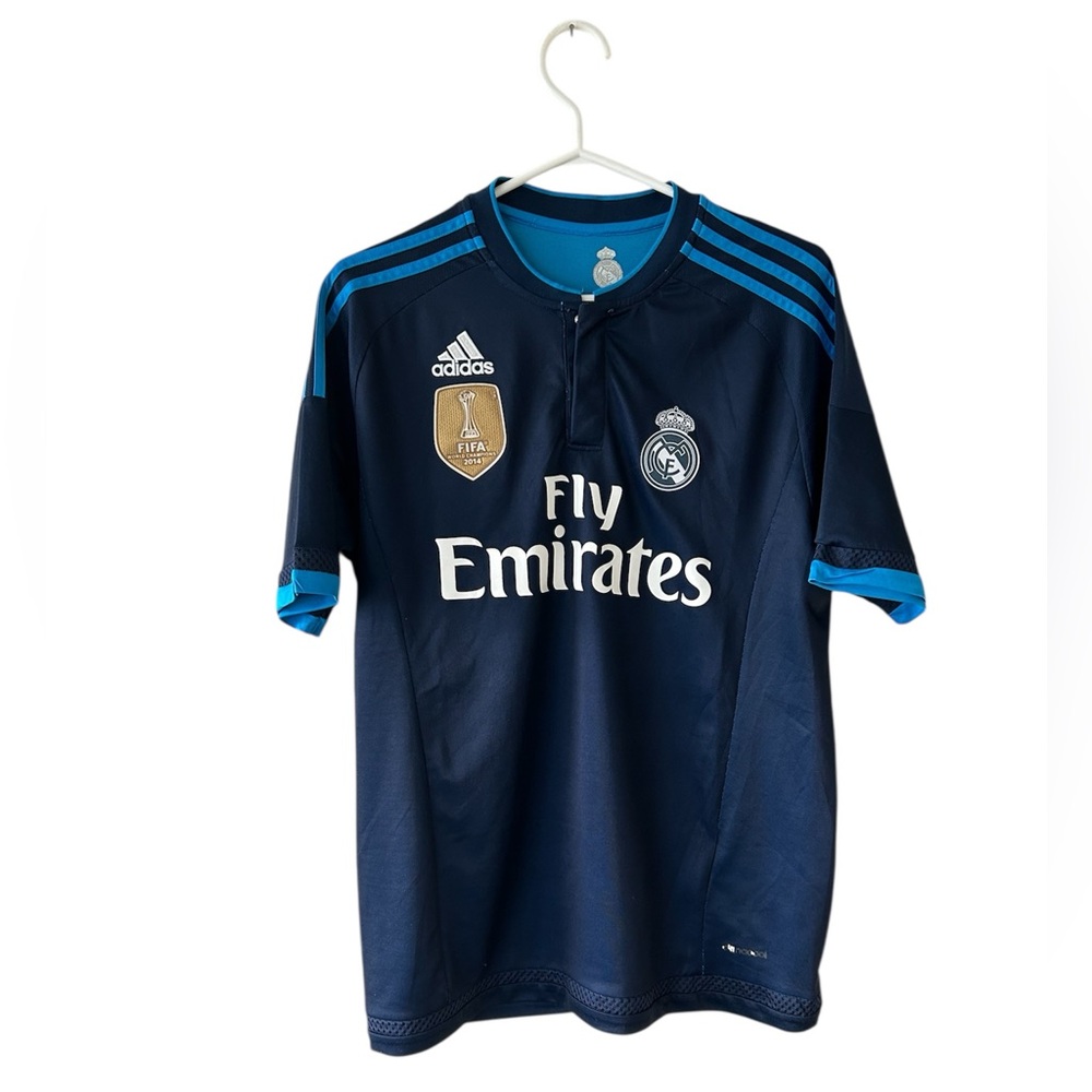Adidas Real Madrid 2015/16 Soccer Jersey Size M
